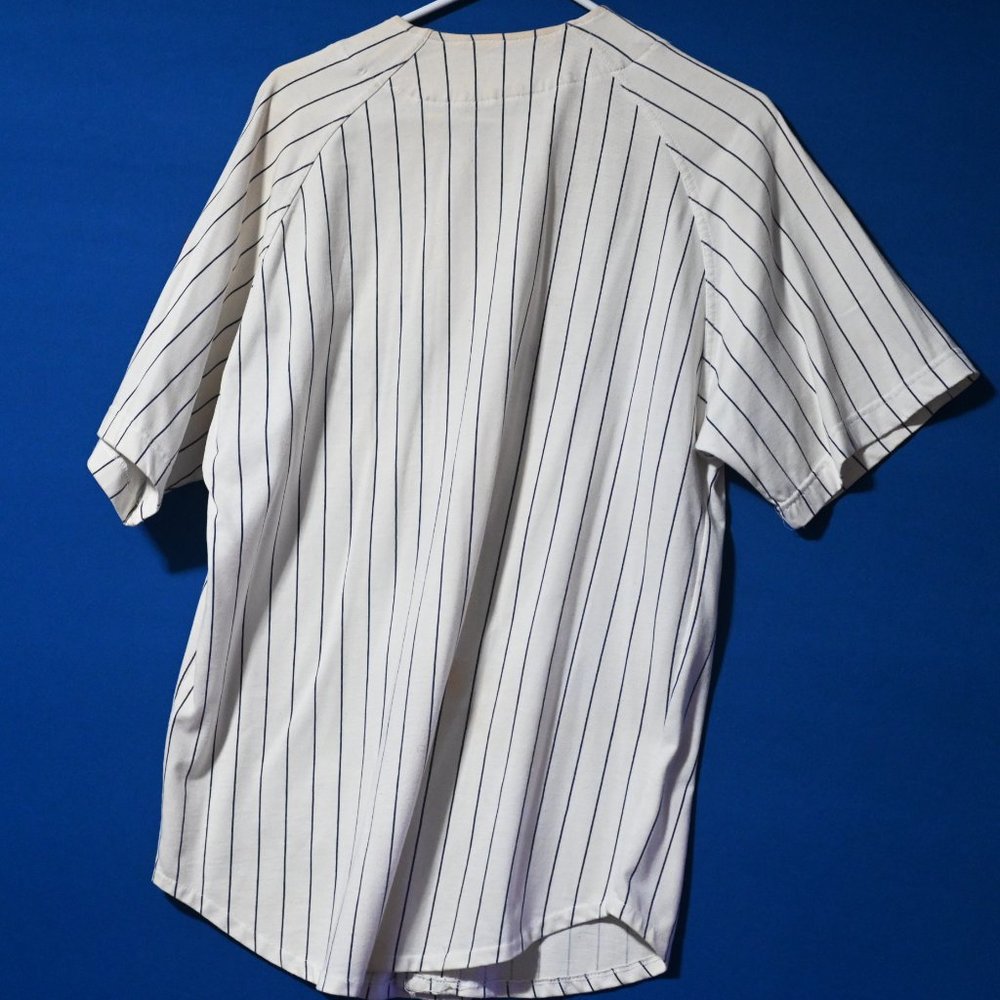 NY Yankees Jersey (Vintage 90s STARTER) - Picture 16 of 16